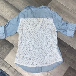 Jean shirt with white lace back